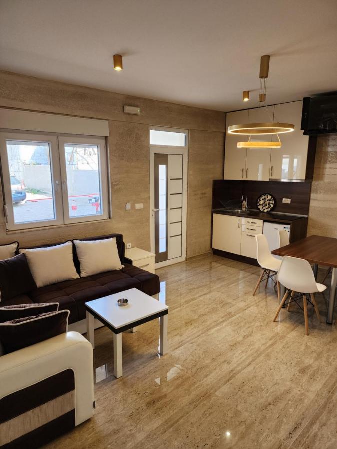 Ebra Lux Apartmani โดบราวอดา ภายนอก รูปภาพ